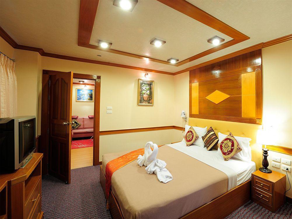 Oyo 796 Paradise Sukhumvit Hotel Bangkok Extérieur photo