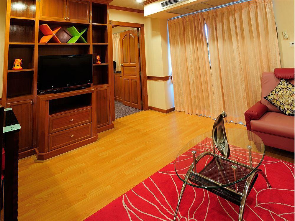 Oyo 796 Paradise Sukhumvit Hotel Bangkok Extérieur photo