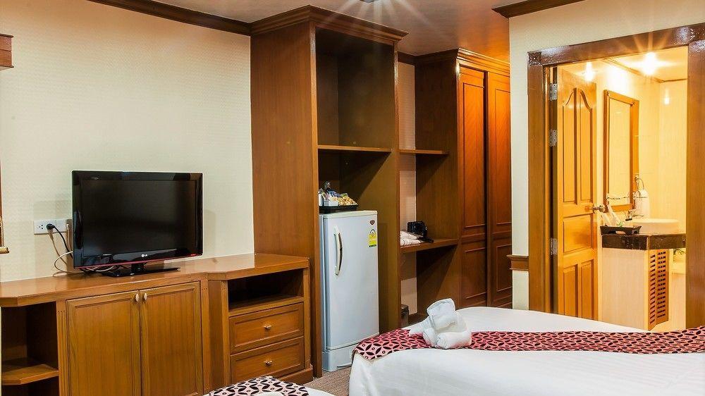 Oyo 796 Paradise Sukhumvit Hotel Bangkok Extérieur photo