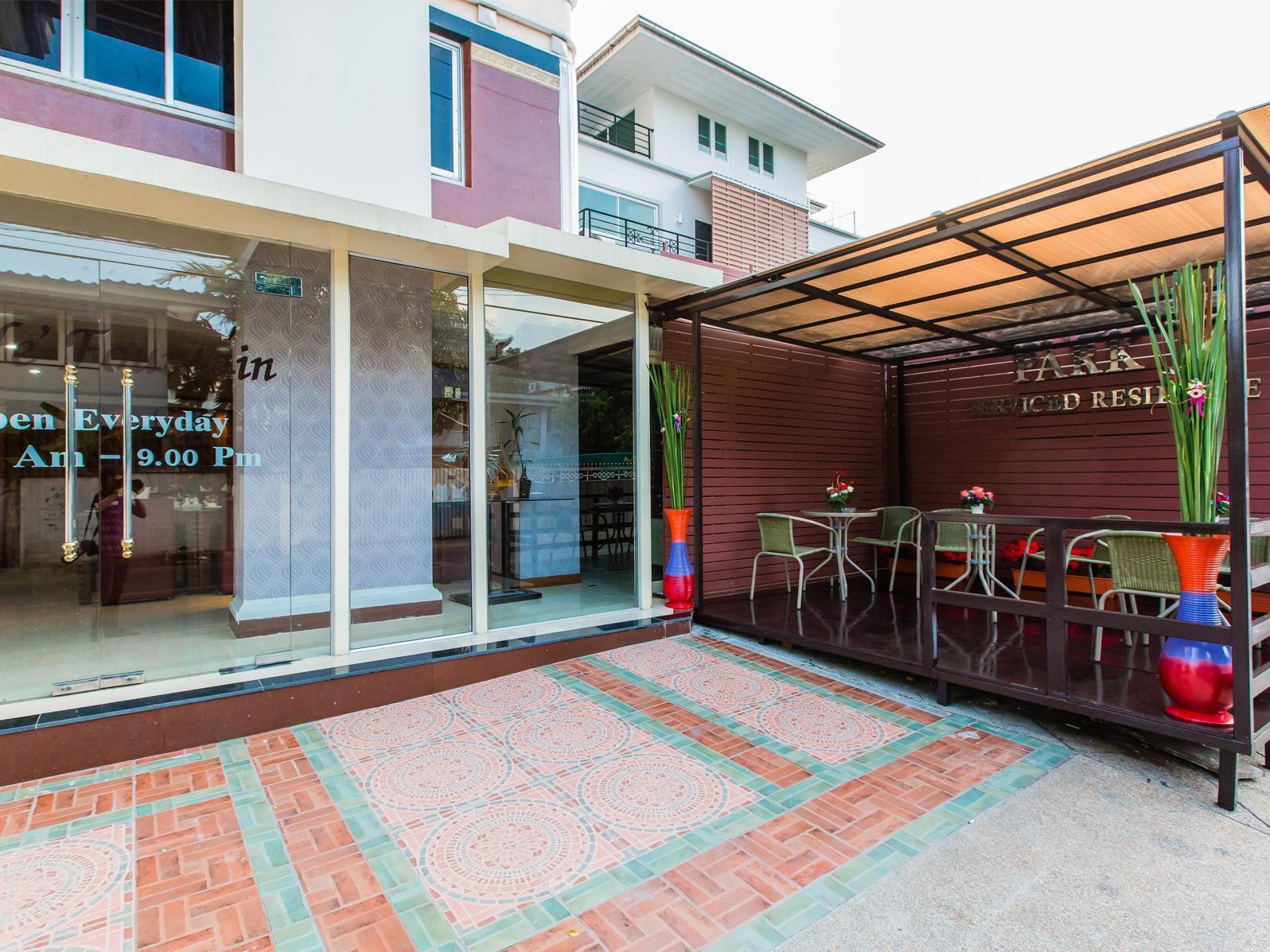 Oyo 796 Paradise Sukhumvit Hotel Bangkok Extérieur photo