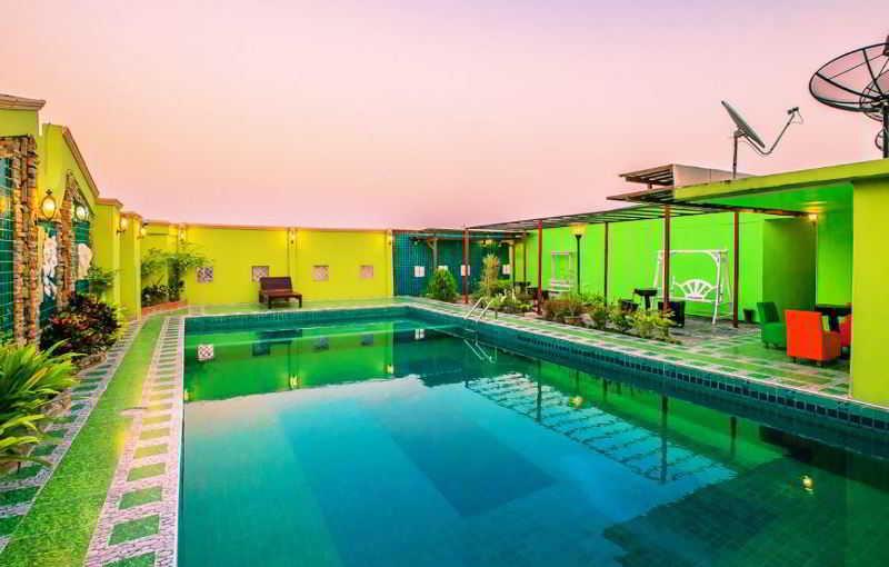 Oyo 796 Paradise Sukhumvit Hotel Bangkok Extérieur photo