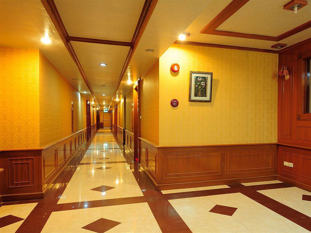 Oyo 796 Paradise Sukhumvit Hotel Bangkok Extérieur photo