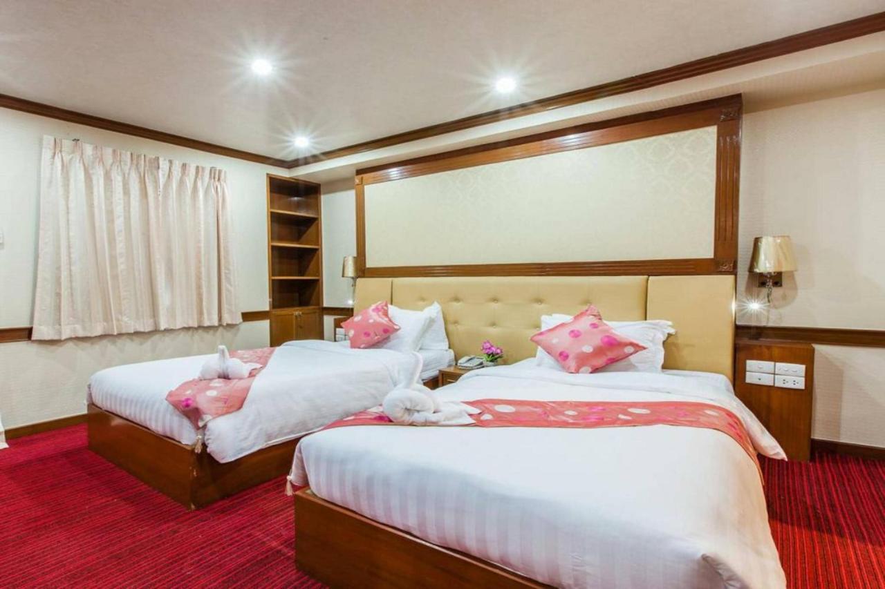 Oyo 796 Paradise Sukhumvit Hotel Bangkok Extérieur photo