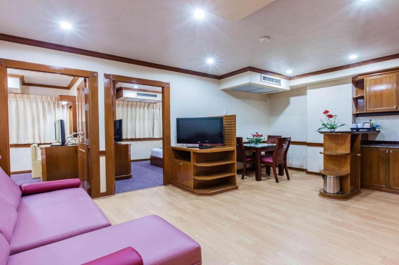 Oyo 796 Paradise Sukhumvit Hotel Bangkok Extérieur photo